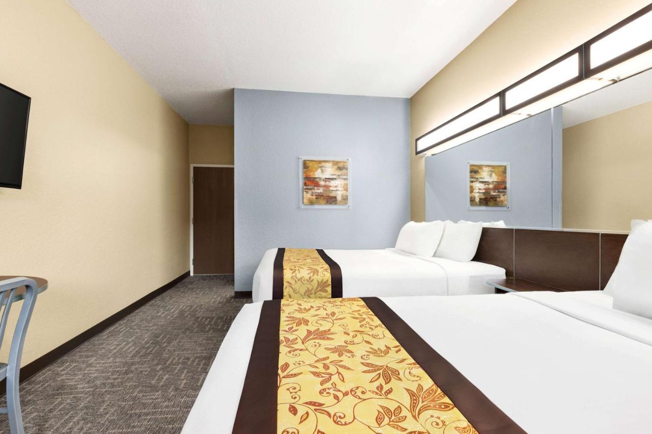 Microtel Inn & Suites By Wyndham Woodstock/Atlanta North Экстерьер фото