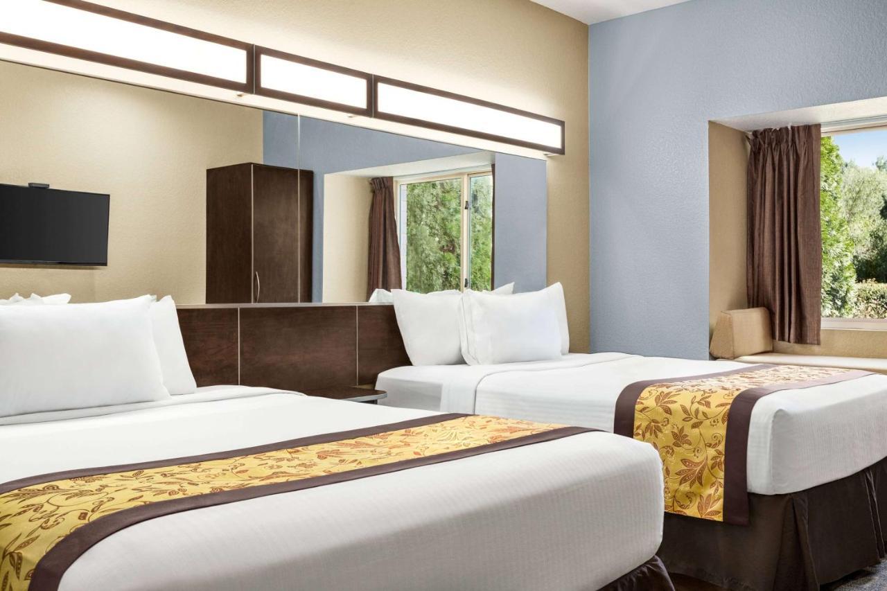 Microtel Inn & Suites By Wyndham Woodstock/Atlanta North Экстерьер фото