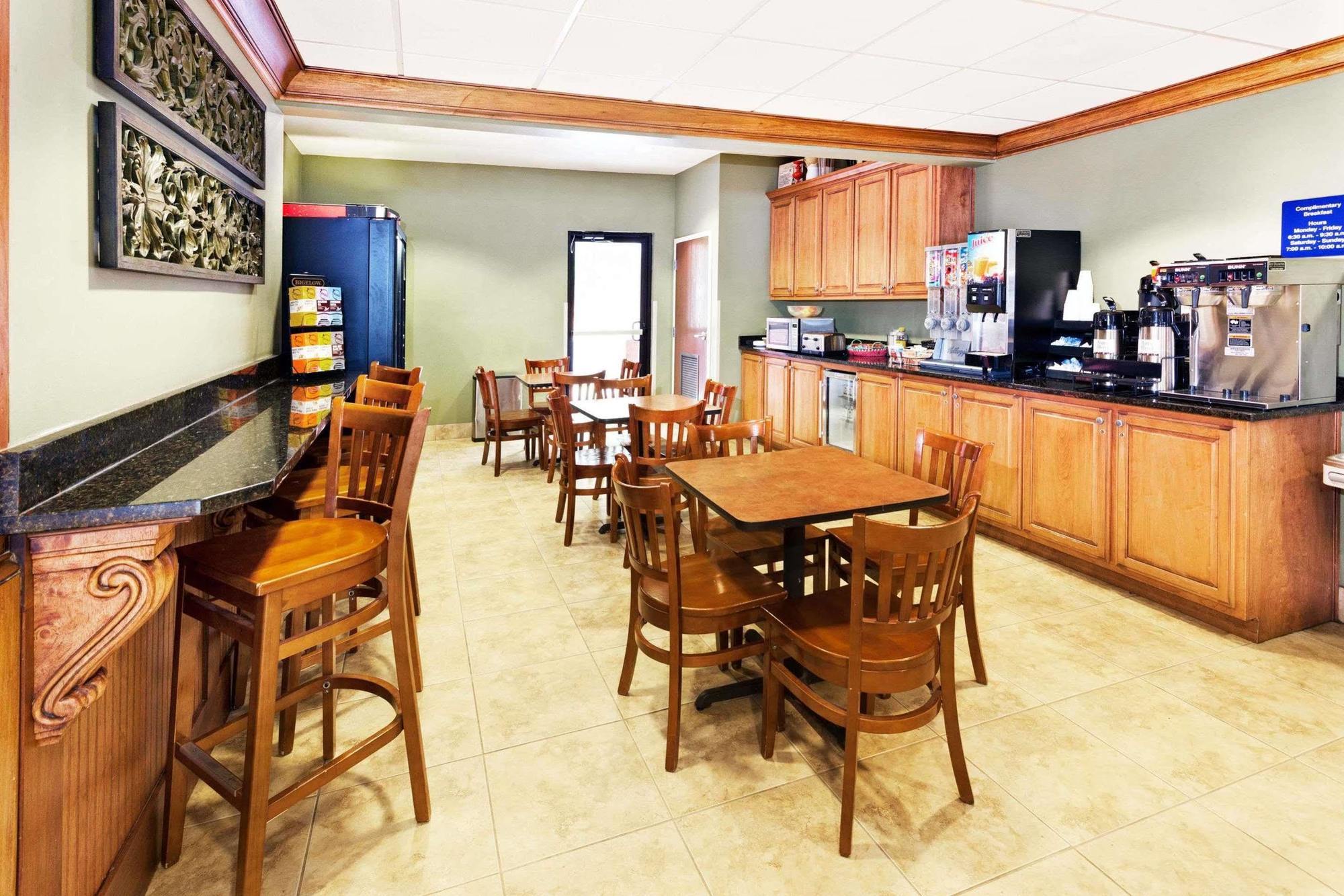 Microtel Inn & Suites By Wyndham Woodstock/Atlanta North Экстерьер фото