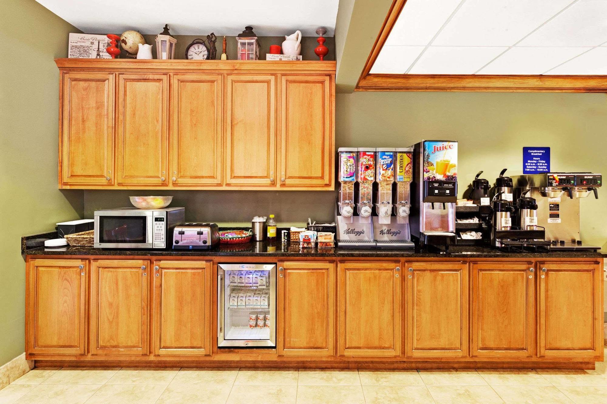 Microtel Inn & Suites By Wyndham Woodstock/Atlanta North Экстерьер фото